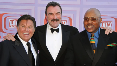 Photo of ‘Magnum P.I.’ Star Larry Manetti ‘Fit Like A Glove’ On Former Co-Star Tom Selleck’s ‘Blue Bloods’